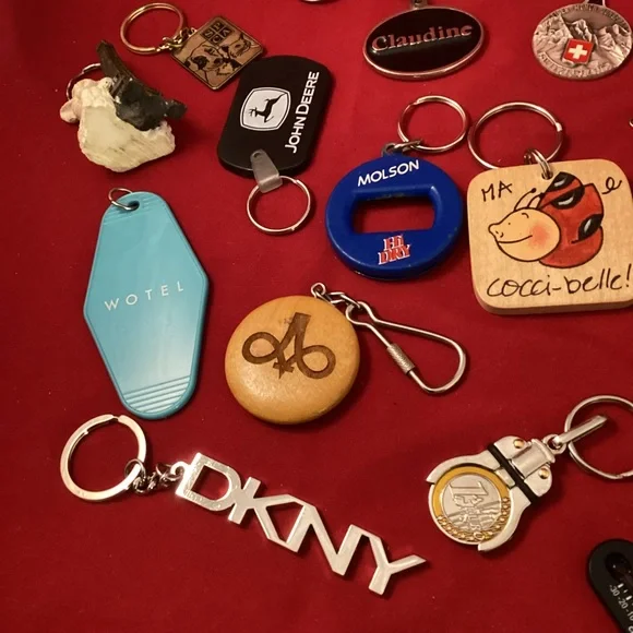 Various keychain lot - Picture 4 of 10